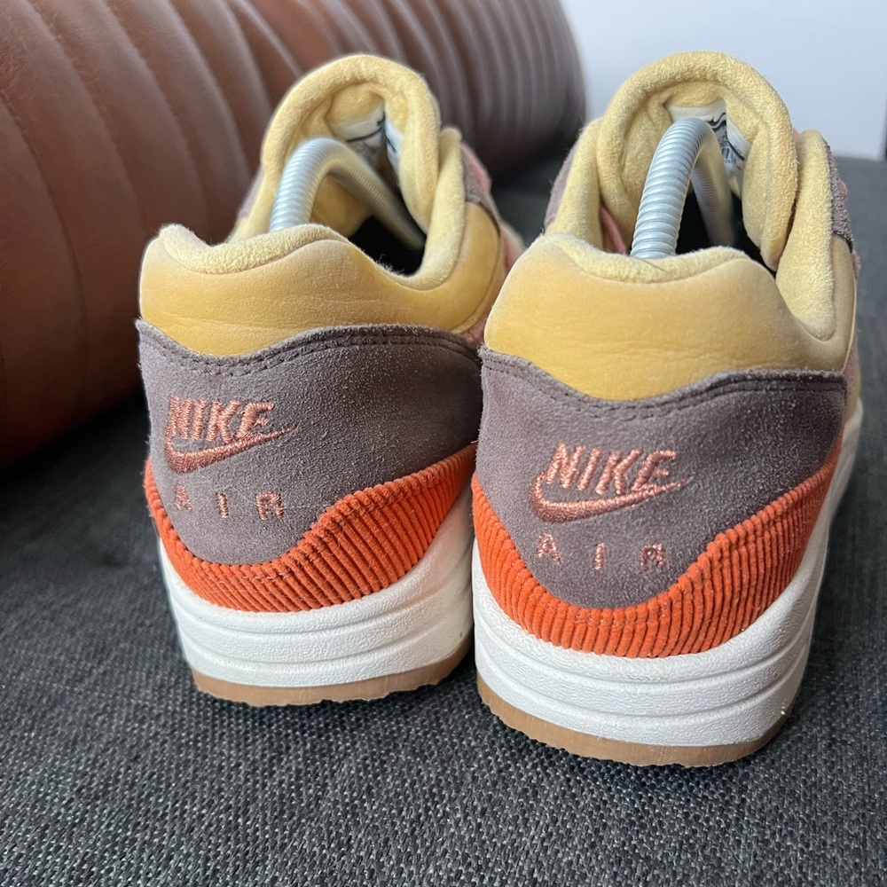Men’s Nike Air Max 1 Premium Wheat Gold Bacon Crepe Pack 2018 Size 10 - Picture 5 of 7